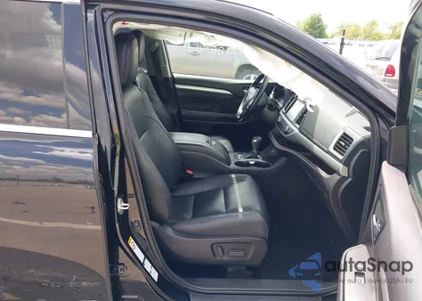 2018 Toyota Highlander Xle from USA, damaged, VIN 5TDJZRFH1JS530455